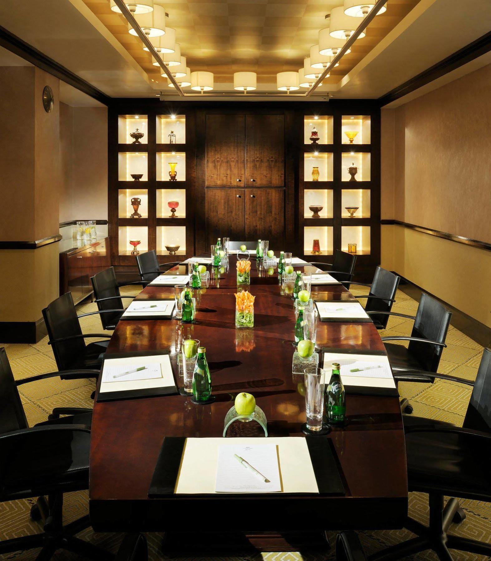 Courtyard By Marriott Kuwait City Exterior foto